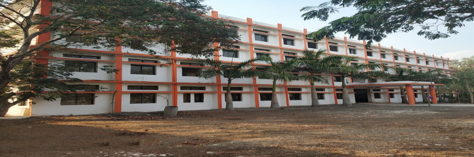 Dindori College Of Nursing